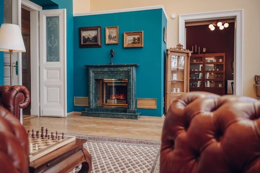 Magnificent Historical Penthouse In The Heart Of Prague Apartment Bagian luar foto